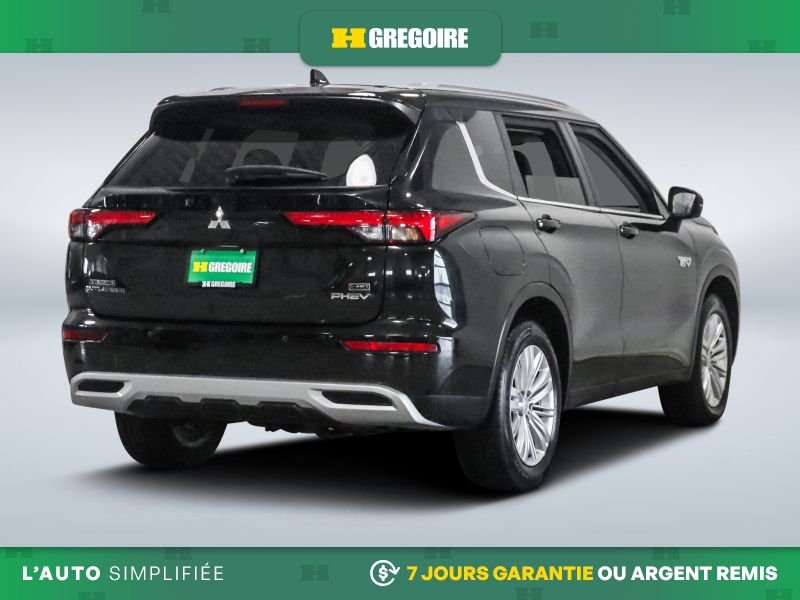 2024 Mitsubishi Outlander Plug-In Hybrid Laval - photo #8