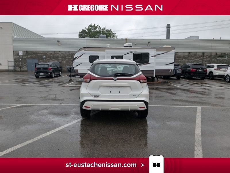 2024 Nissan Kicks White Laval - photo #11