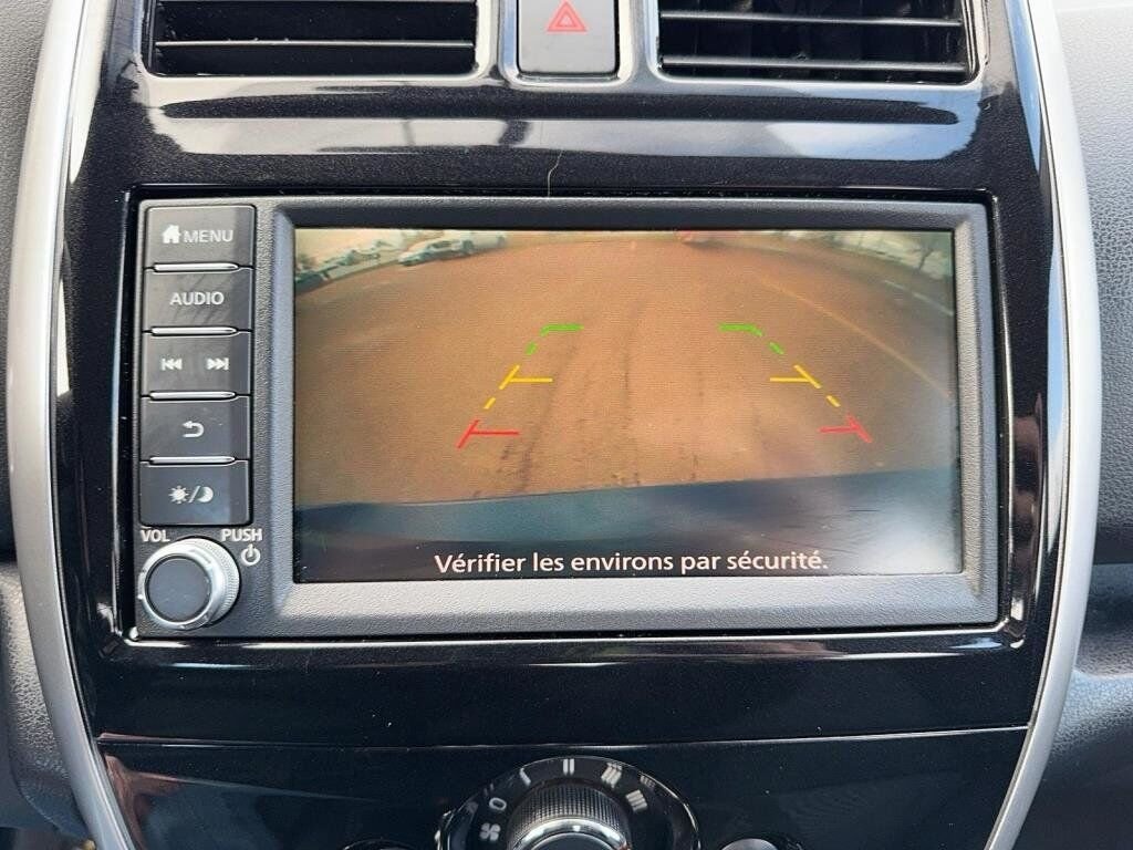 2019 Nissan Versa Note VIN 3N1CE2CP1KL356405 Blue Chicoutimi - photo #14