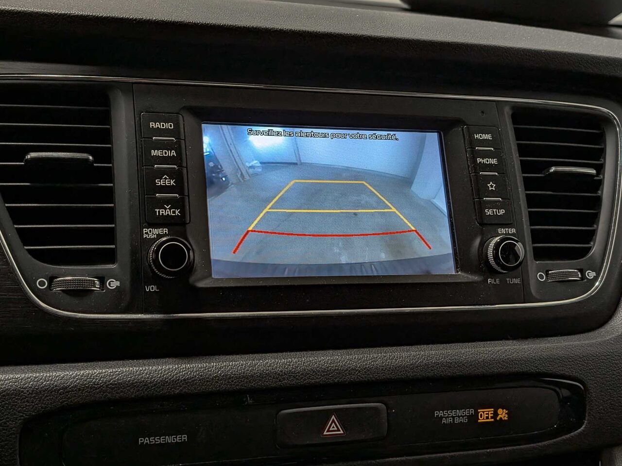 2020 Kia Sedona LX TA Blue Sherbrooke - photo #11