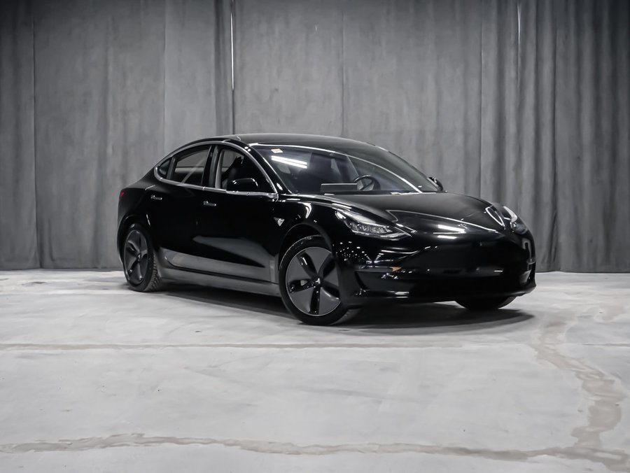 2018 Tesla MODEL 3 2 ENSEMBLE DE PNEU SIÈGES CHAUFFANTS Black