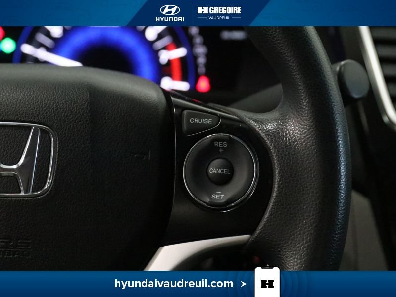 Honda Civic YA888 | LX 4 portes, boîte automatique 2013 Gris Laval - photo #21