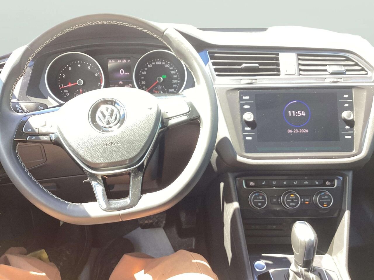 Volkswagen Tiguan 2021 Noir Gatineau - photo #11