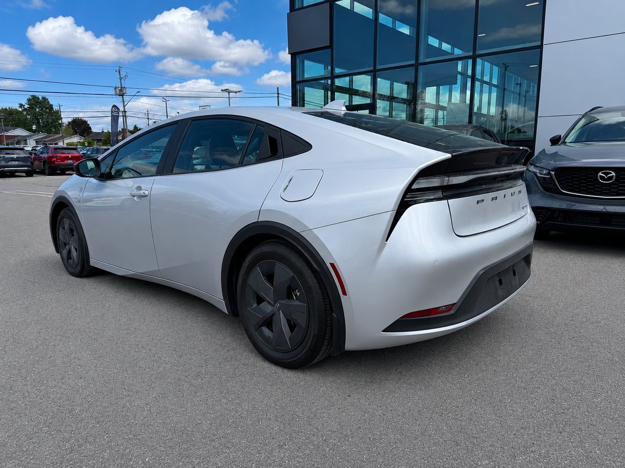 2025 Toyota Prius HYBRIDE BRANCHABLE SE Grey Châteauguay - photo #5