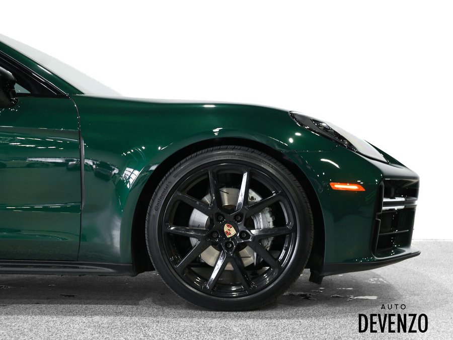 2024 Porsche Panamera 2024 Green