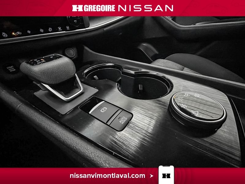 Nissan Rogue 2024 Blanc Laval - photo #21