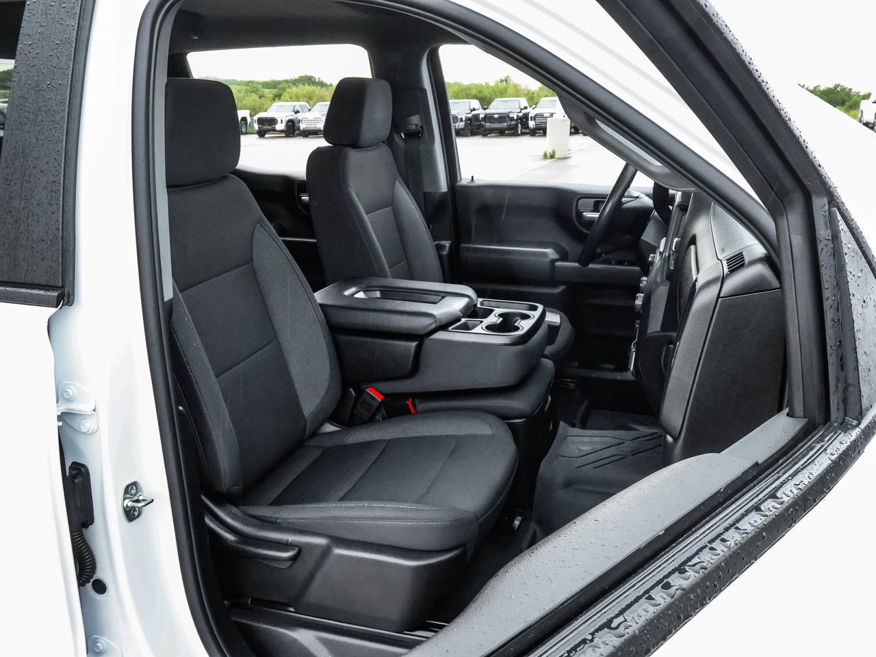2025 Chevrolet Silverado 1500 4WD Crew Cab 147 Custom White Sherwood Park - photo #14