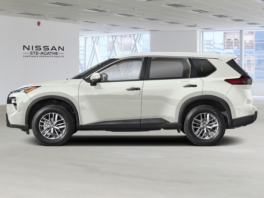2026 Nissan Rogue 2026 Everest White Tricoat Pearl