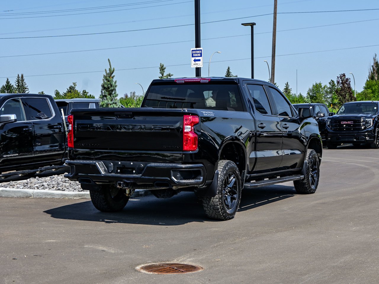 2024 Chevrolet Silverado 1500 4WD Crew Cab 147 Custom Trail Boss Black Sherwood Park - photo #23