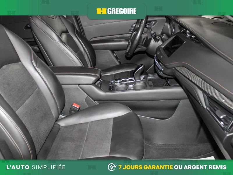 2020 Cadillac XT4 White Saint-Eustache - photo #20