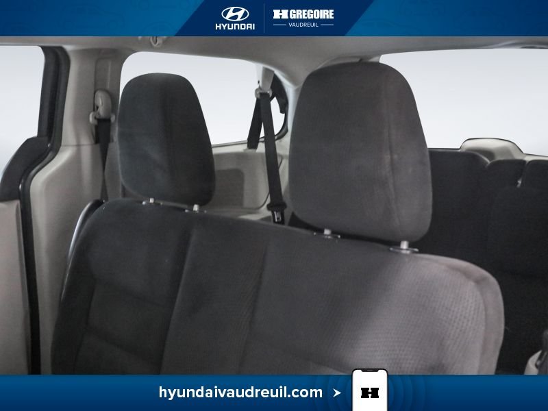 Dodge GR Caravan 2015 Noir Saint-Eustache - photo #18