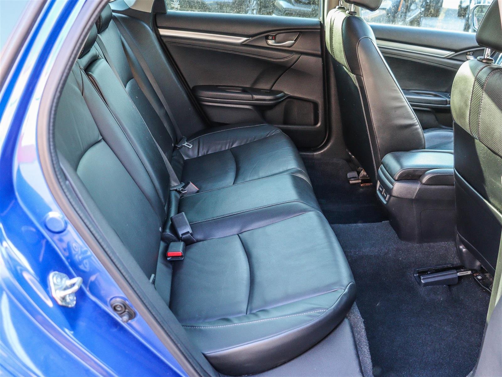 Honda Civic Berline Touring 2017 Blue Ottawa & Gatineau - photo #17