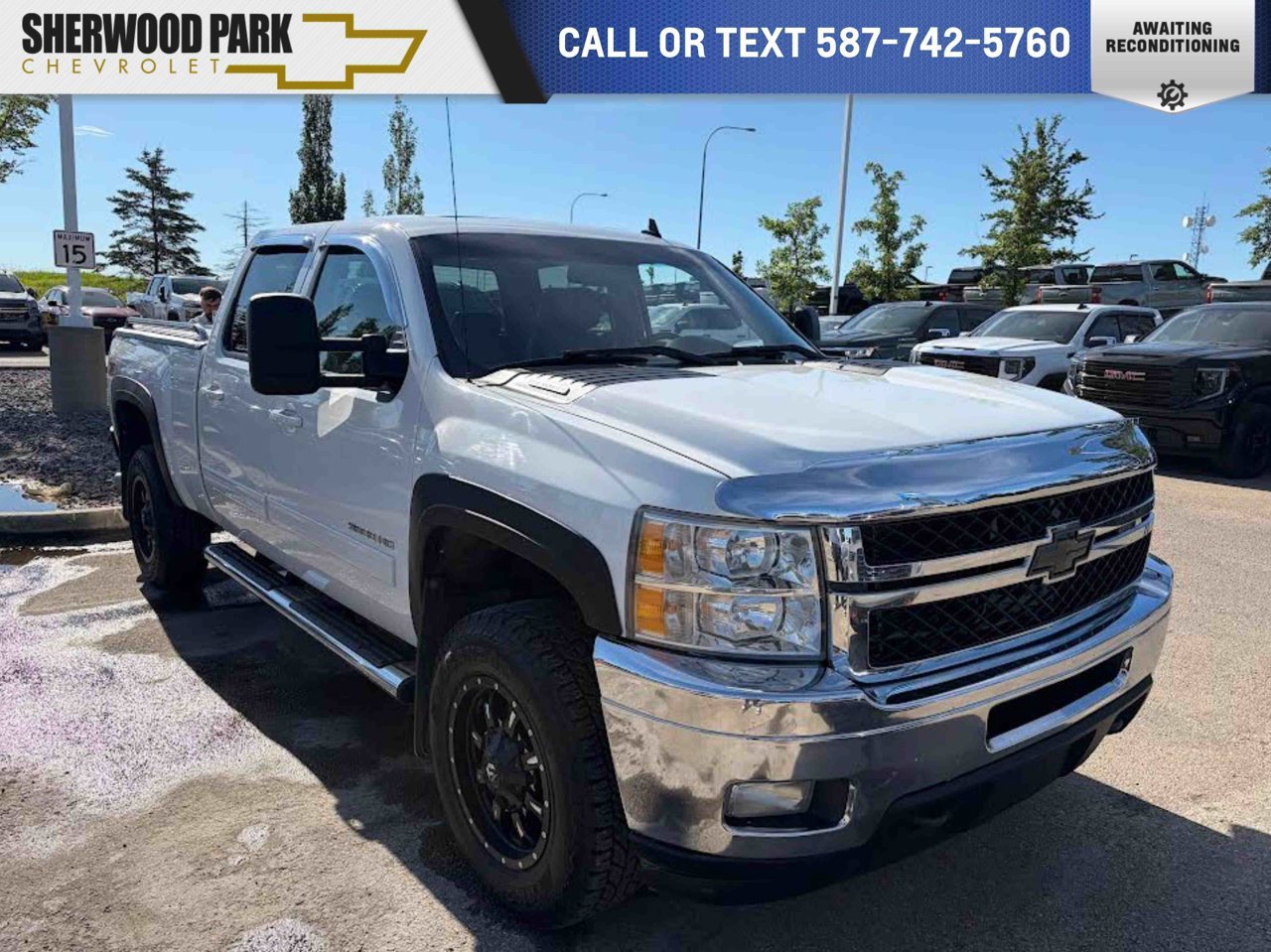 2011 Chevrolet Silverado 3500HD 4WD Crew Cab 167 LTZ White Sherwood Park - photo #0