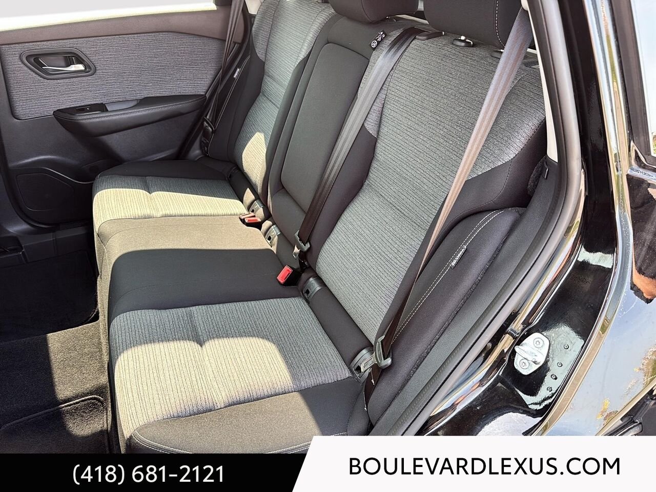 2021 Nissan Rogue Black Quebec - photo #16