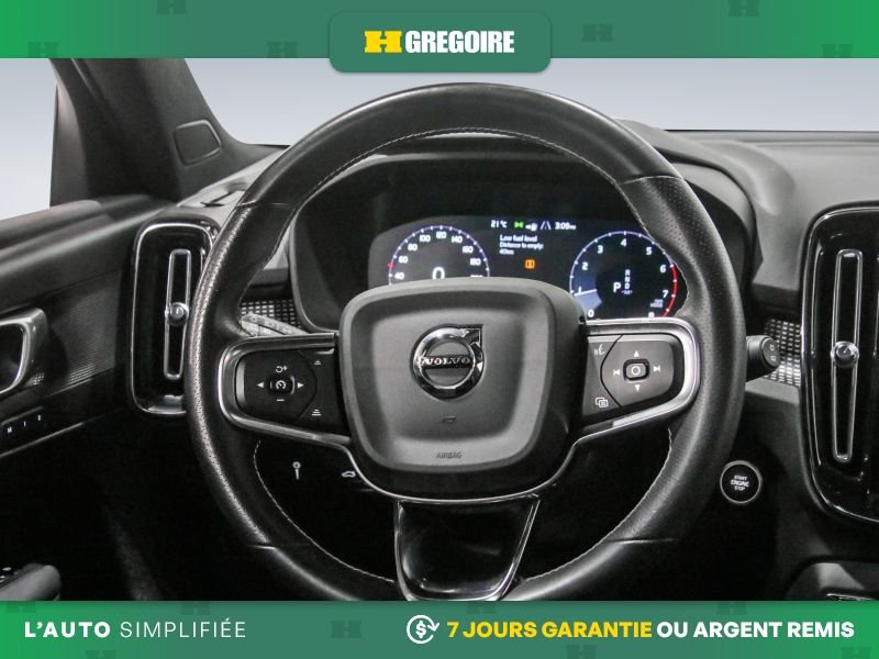 Volvo XC40 821529 | R-Design AWD AUTO AC CUIR TOIT NAV MAGS CAM RECUL 2021 Blanc Laval - photo #19