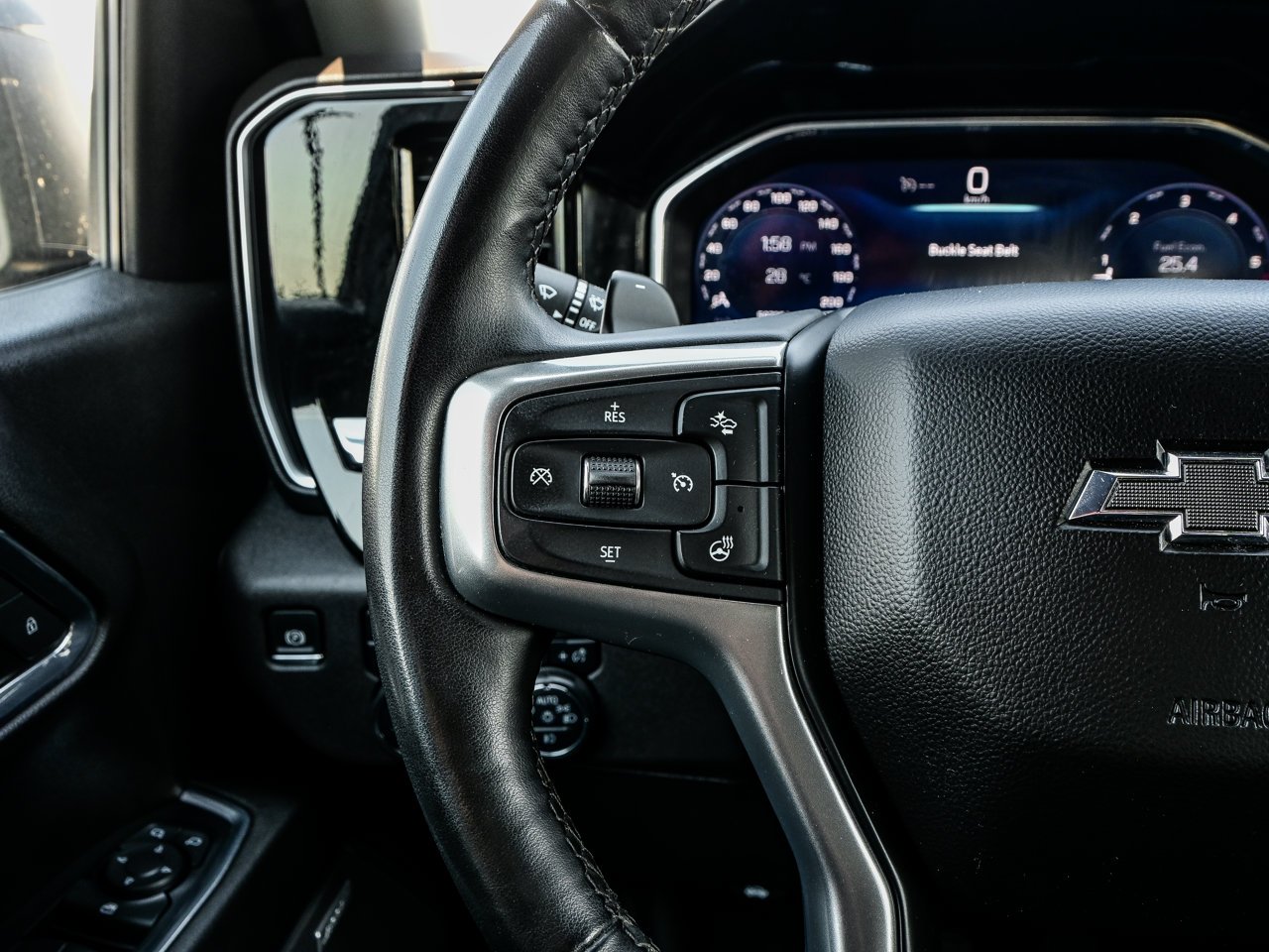 2024 Chevrolet Silverado 1500 4WD Crew Cab 147 RST Black Sherwood Park - photo #21