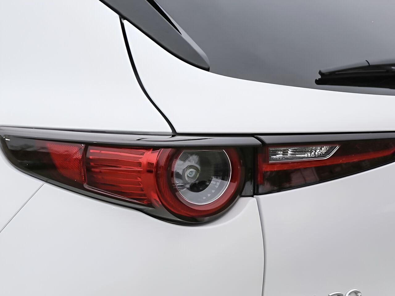 2026 MAZDA CX-30 Snowflake White Pearl Notre-Dame-des-Prairies - photo #6