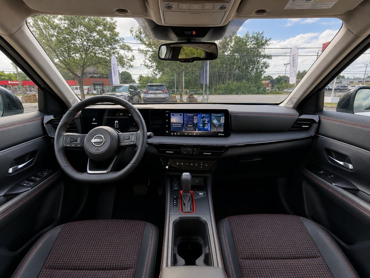 NISSAN Kicks KICKS SR PRIVIL GE 2026 Blanc d'Aspen triple couche/Noir intense Châteauguay - photo #8