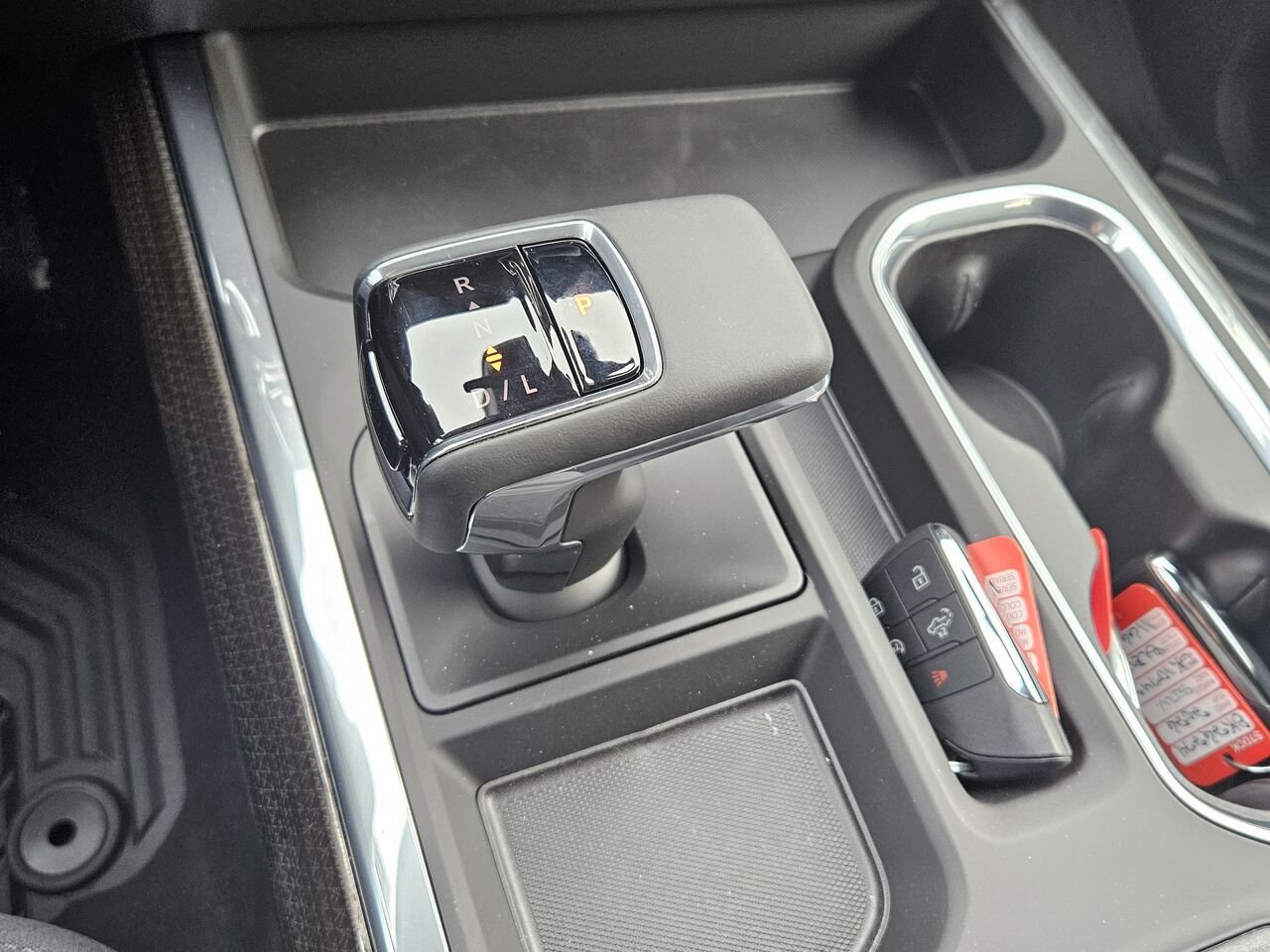 Chevrolet Silverado 1500 RST cabine multiplace 4RM 157 po 2026 TEINTE ROUGE ECLATANT Thetford Mines - photo #14