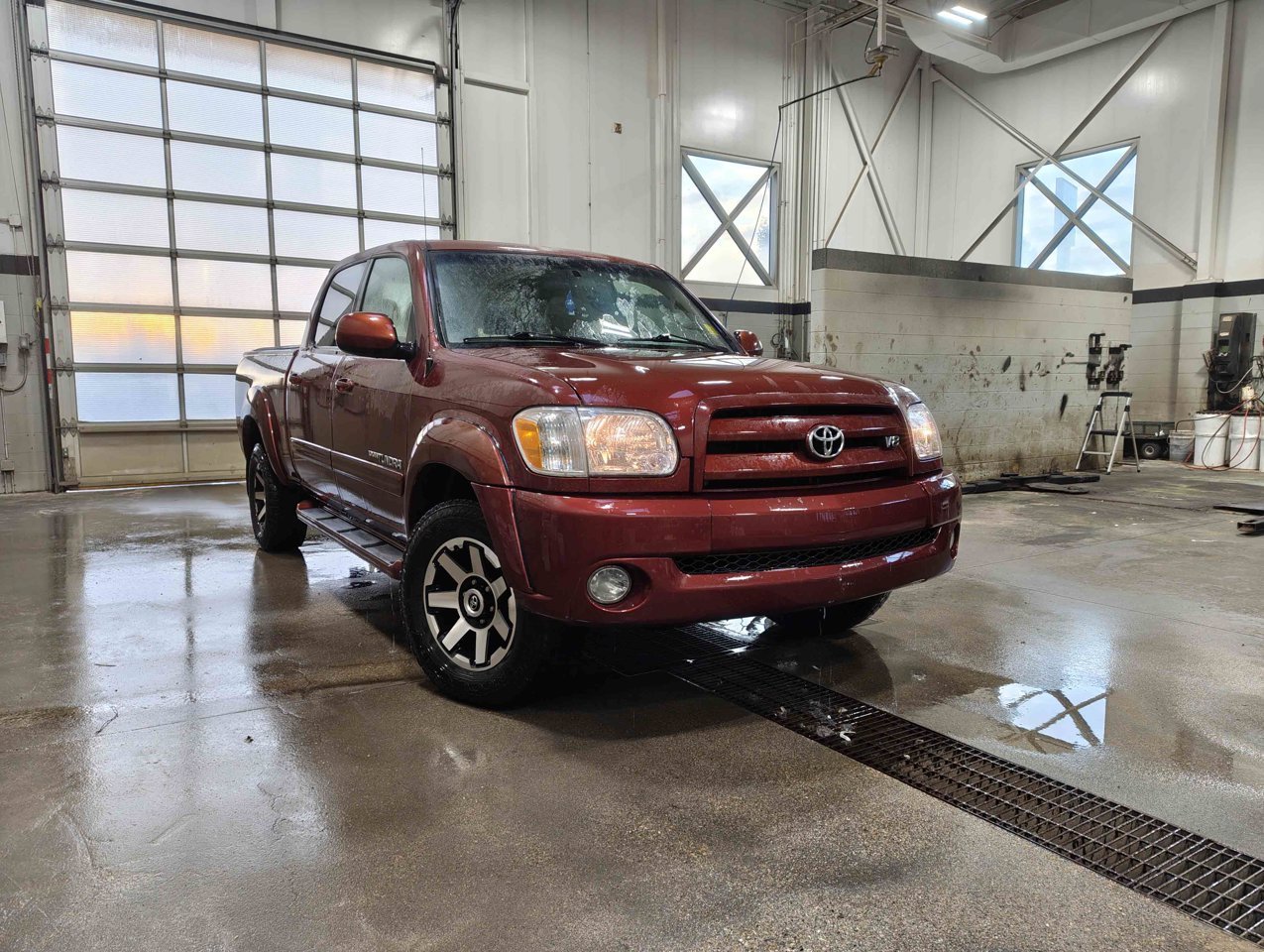 2005 Toyota Tundra Double Cab 140.6 V8 4WD Limited Red Sherwood Park - photo #1