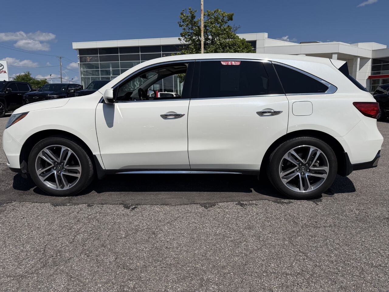 2017 ACURA MDX TECH Ensemble Technologique 4 portes SH-AWD White Ottawa & Gatineau - photo #11