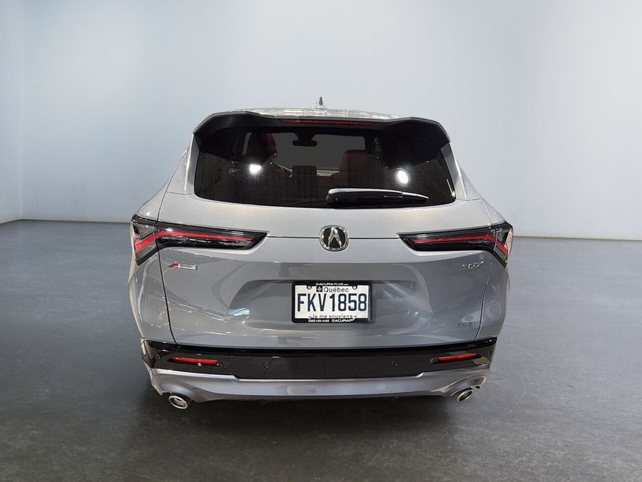 Acura ADX 2026 2026 Argent solaire métallisé