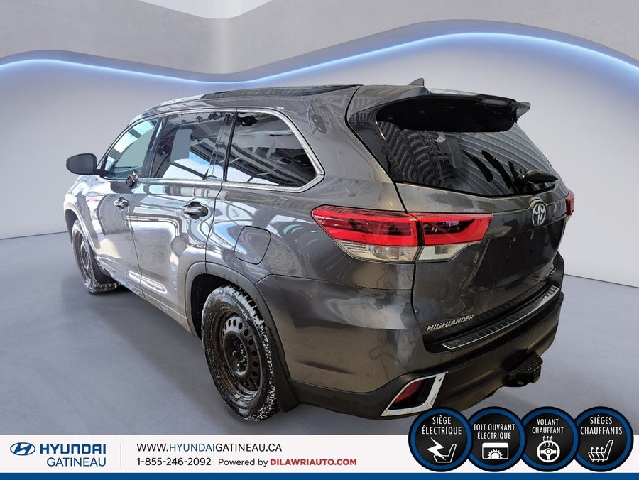 2017 Toyota Highlander 2017 Black