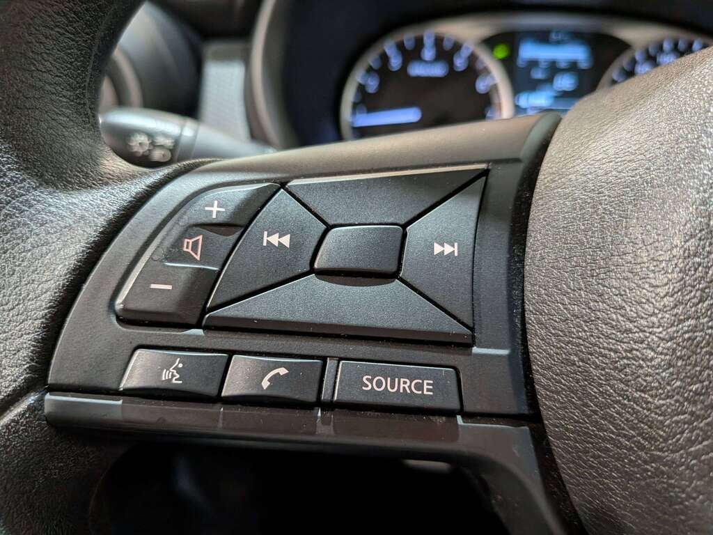 2024 Nissan Kicks S FWD Grey Val-David - photo #16