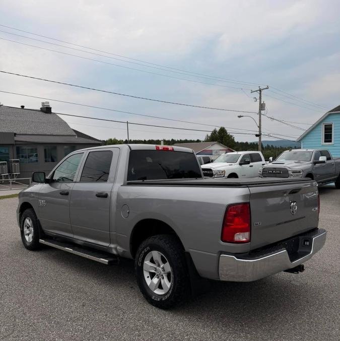 RAM 1500 Classic 2022 2022 Gris
