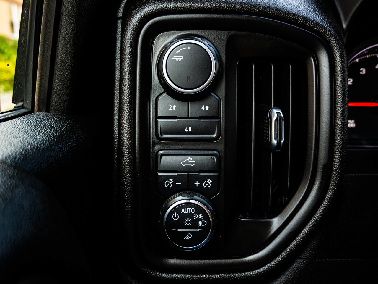 2022 Chevrolet Silverado 2500HD 4WD Crew Cab 159 Custom Black Sherwood Park - photo #16