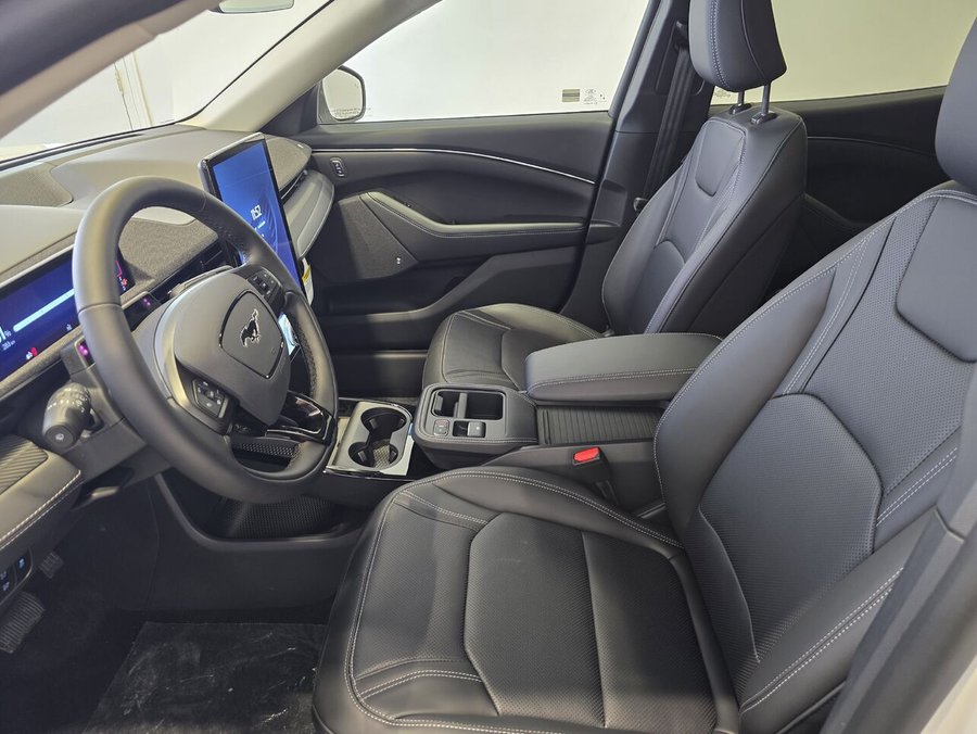 2025 Ford Mustang Mach-E MUSTANG MACH-E Star White Metallic Tri-Coat