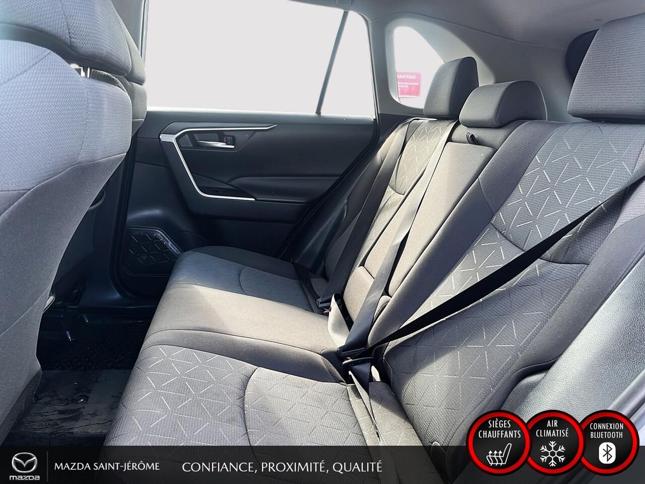 Toyota RAV4 2020 Argent Ste-Agathe des Monts - photo #18
