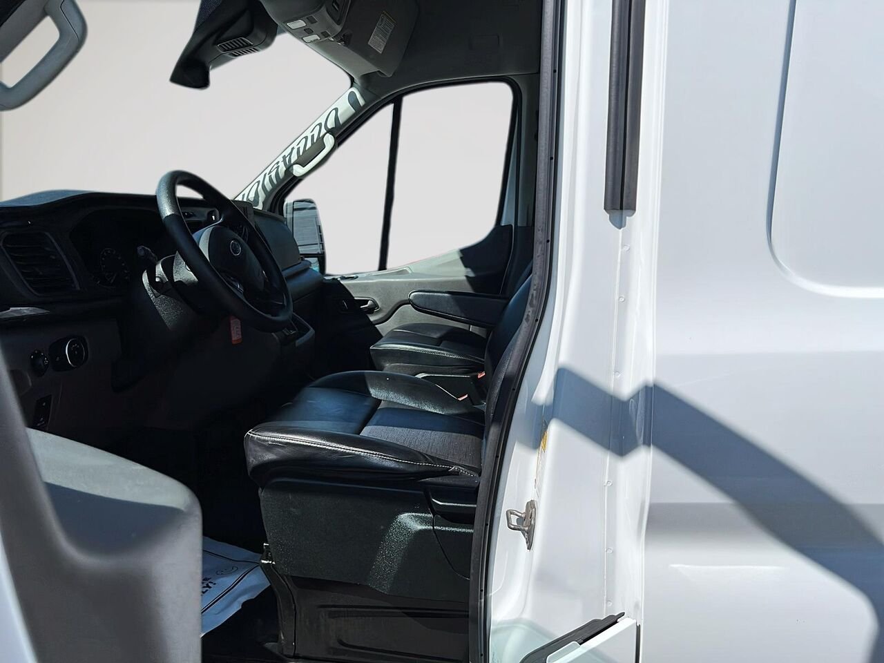 2024 Ford Transit fourgon utilitaire White Québec - photo #8