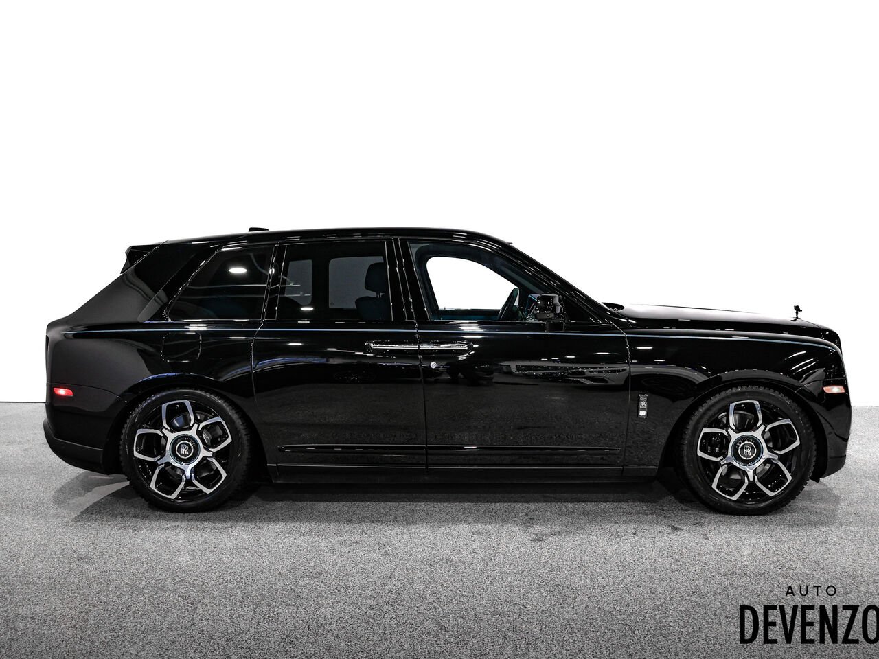 Rolls-Royce Cullinan 2023 Bleu Saint-Eustache - photo #2