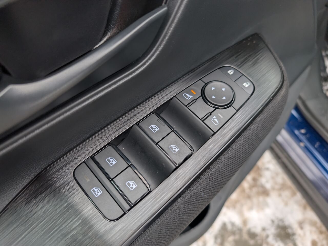Nissan Kicks KICKS S 2026 Bleu foncé nacré Châteauguay - photo #20