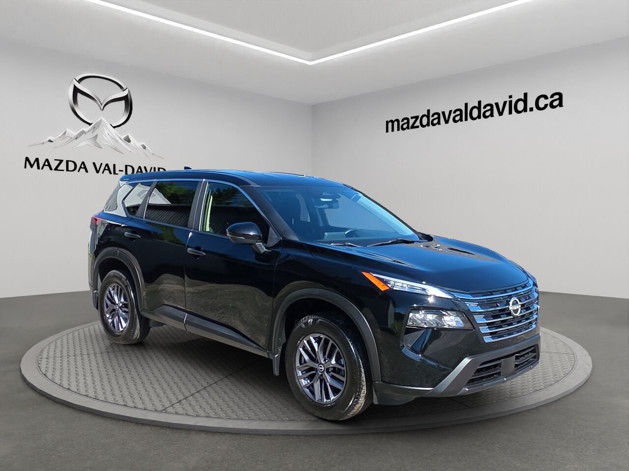 2024 Nissan Rogue S TI, volant chauffant, détecteur d'angles morts, cruise control Black Val-David - photo #4