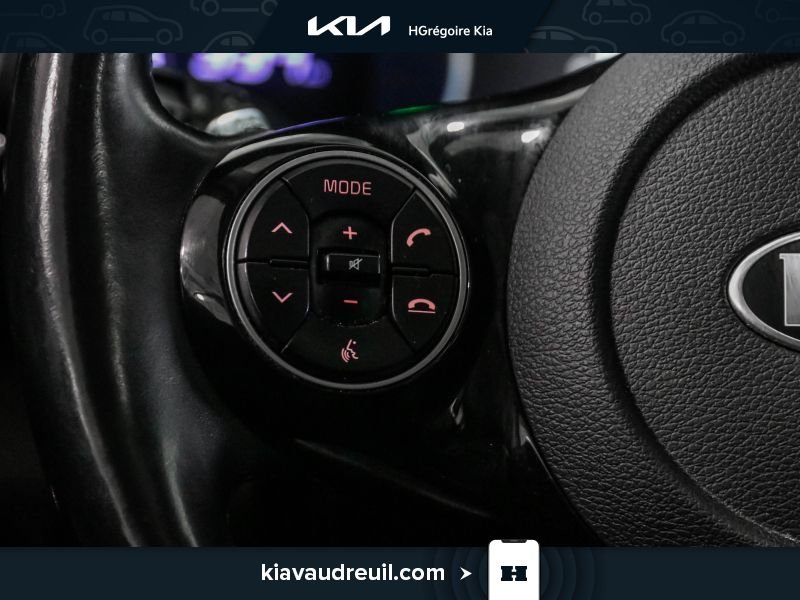 2021 Kia Soul Black Blainville - photo #15