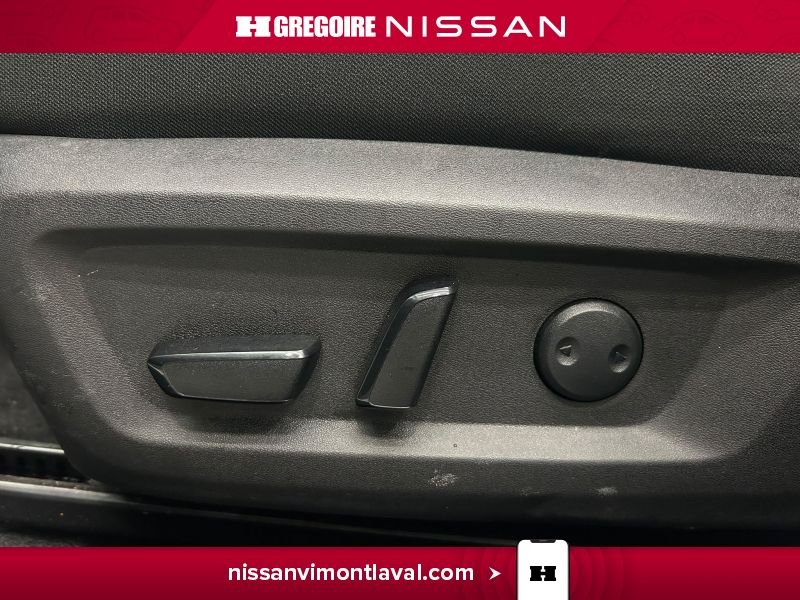 2024 Nissan Rogue White Saint-Eustache - photo #21
