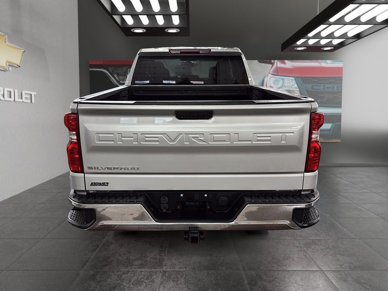 CHEVROLET SILVERADO 1500 1500 WT 2019 Argent Saint-Hyacinthe - photo #2