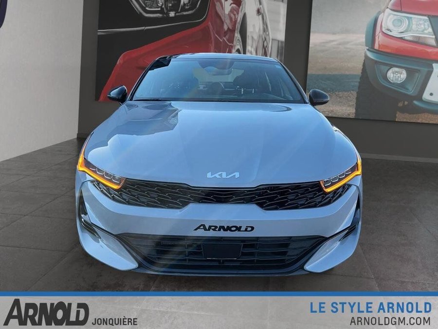 Kia K5 2022 2022 Gris