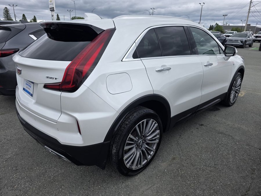 2024 Cadillac XT4 2024 White