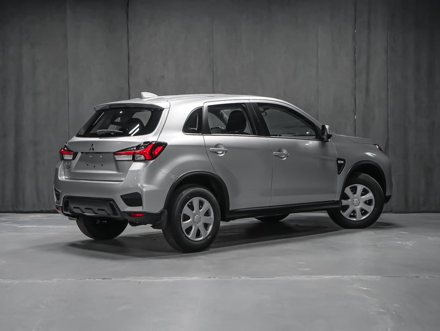 2026 Mitsubishi RVR ES Titanium Grey