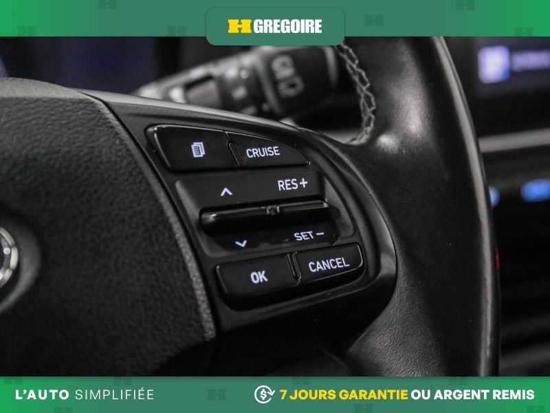 Hyundai Venue 821177 | Preferred AUTO A/C GR ELECT MAGS CAM RECUL BLEUTOO 2022 Blanc Laval - photo #18