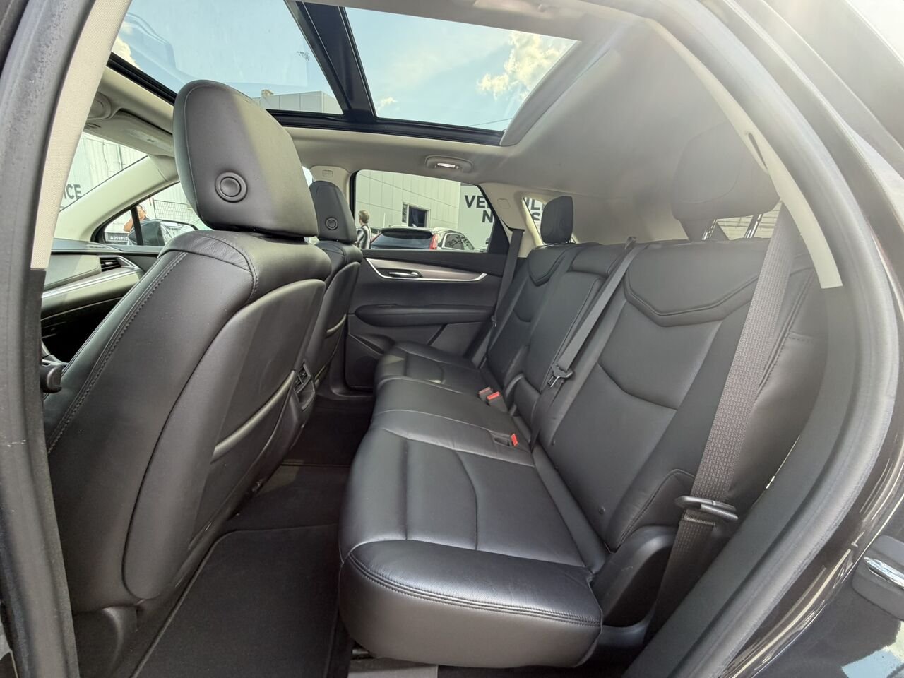 2017 Cadillac XT5 LUXURY AWD V6 3.6 Grey Laval - photo #22