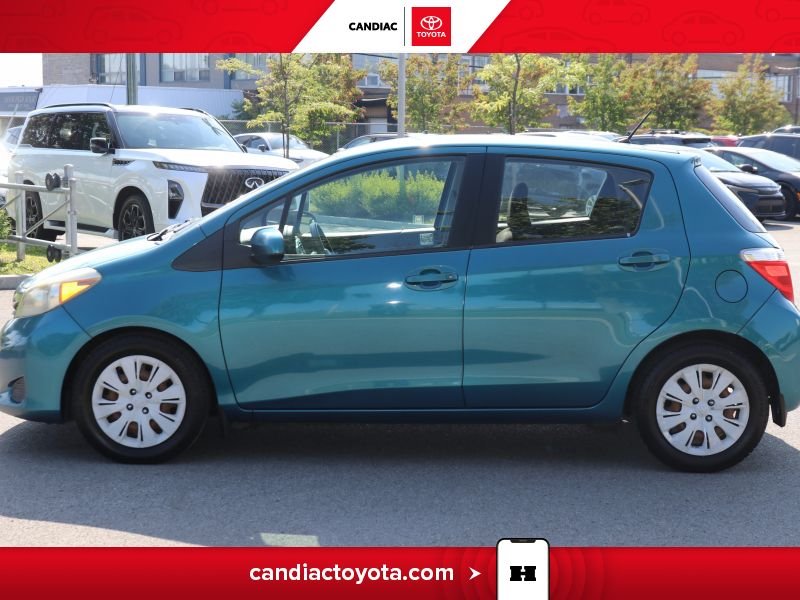 2014 Toyota Yaris Green Saint-Eustache - photo #27