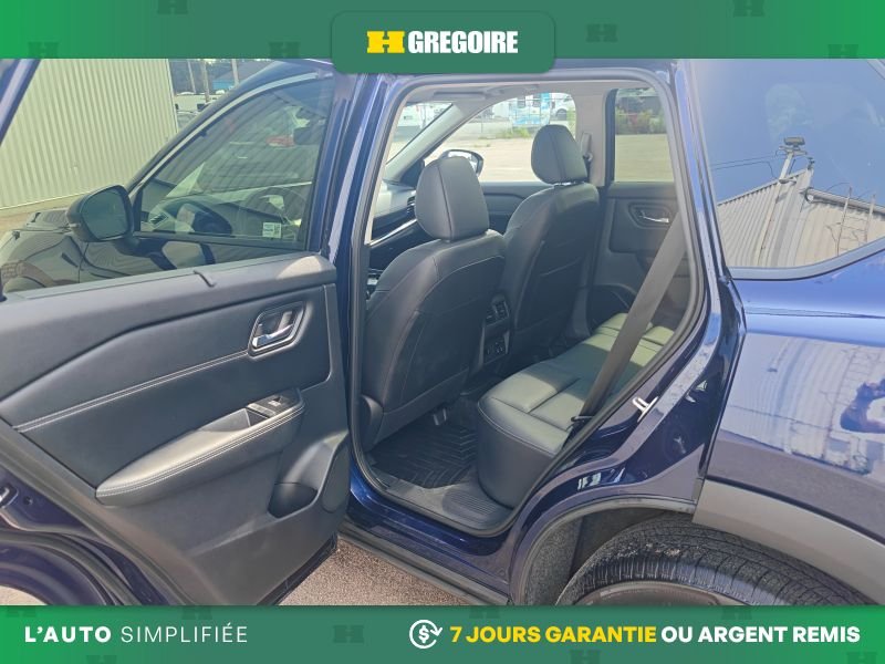 2025 Nissan Rogue Blue Laval - photo #21