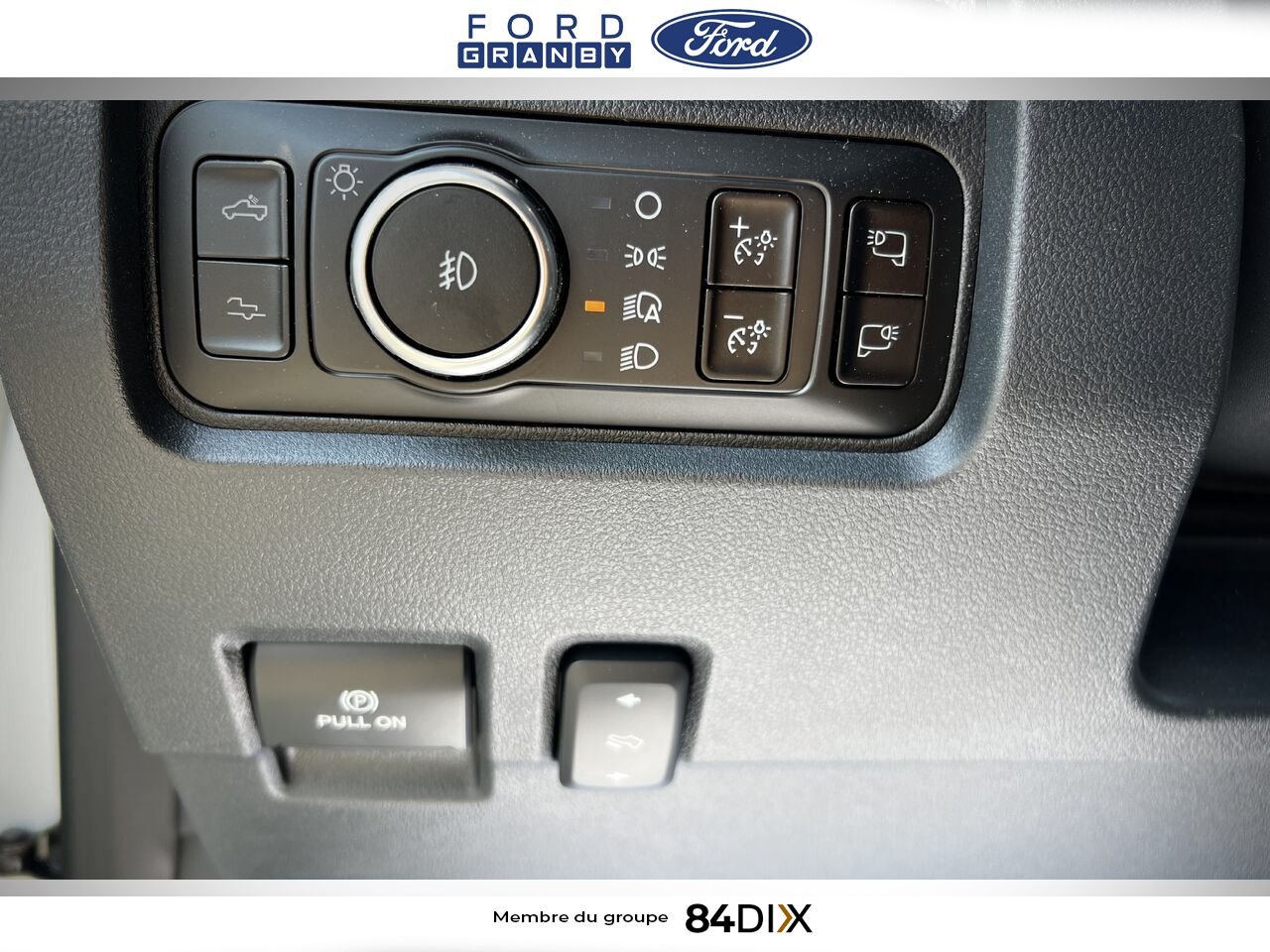 2025 Ford Super Duty F-250 SRW White Granby - photo #22