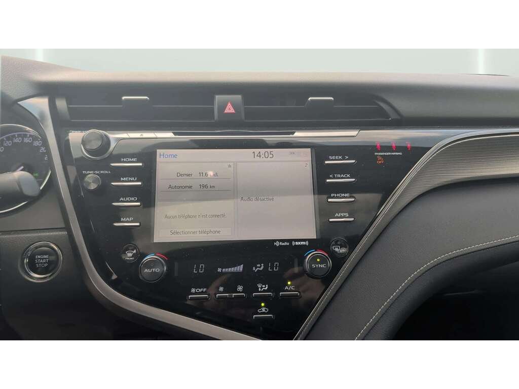 Toyota Camry 2019 Noir Gatineau - photo #16