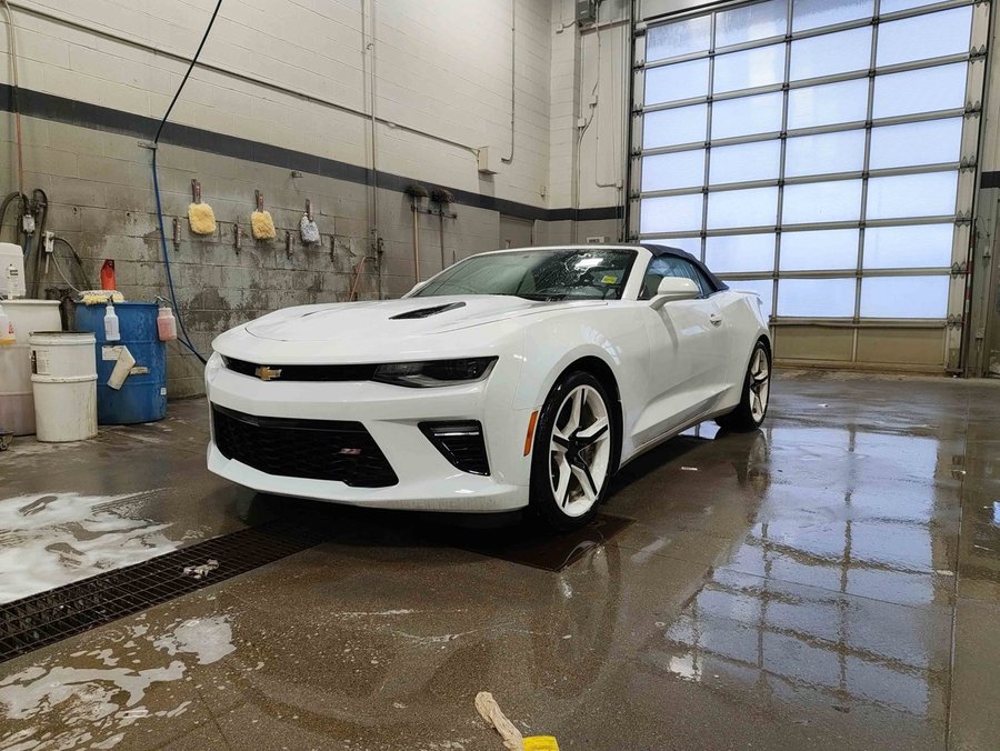 2016 Chevrolet Camaro 2016 White