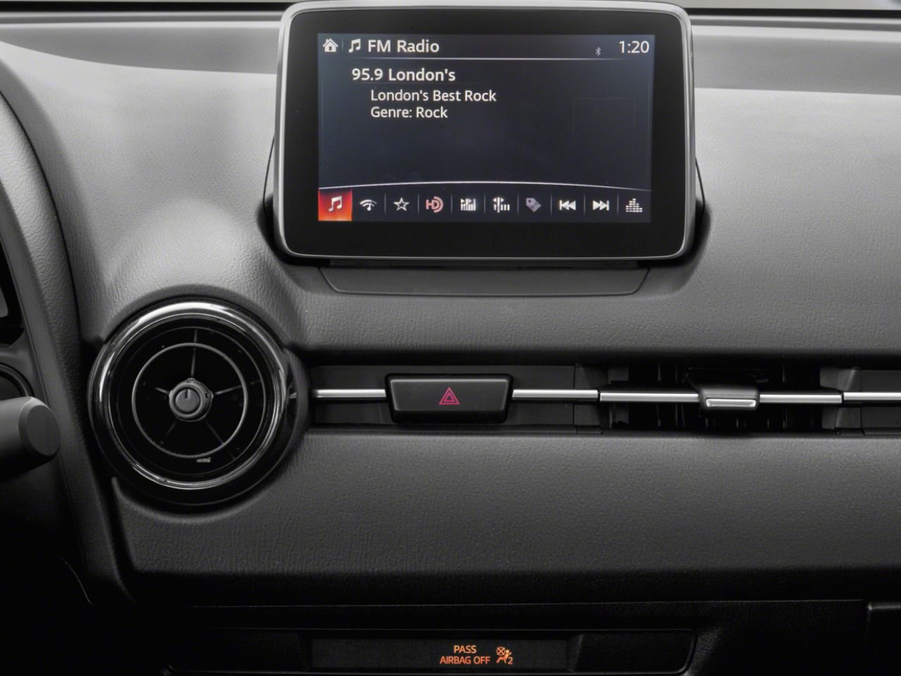 2016 Mazda CX-3 Grey Saint-Georges - photo #8